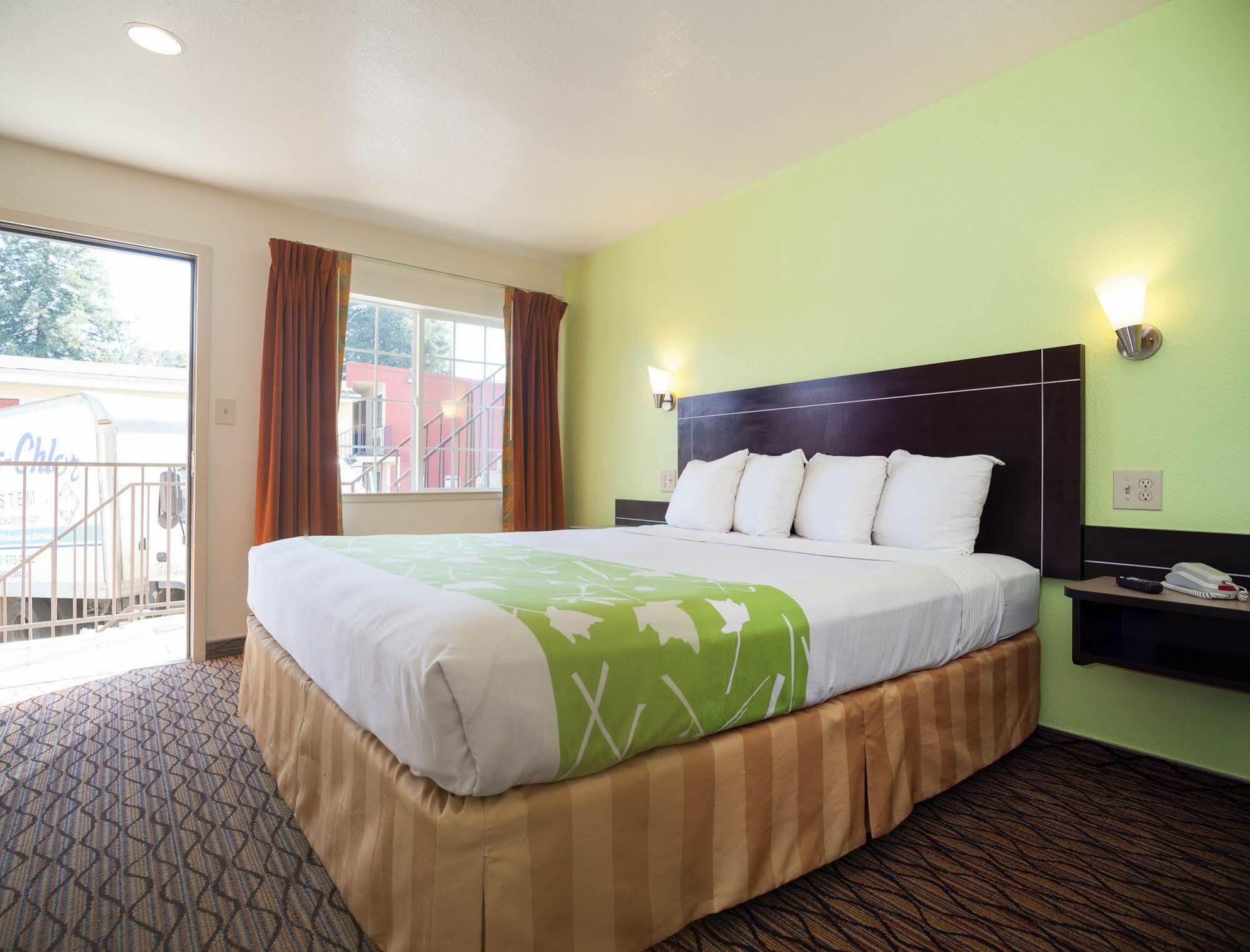 Piedmont Place Motel Оукланд Екстериор снимка